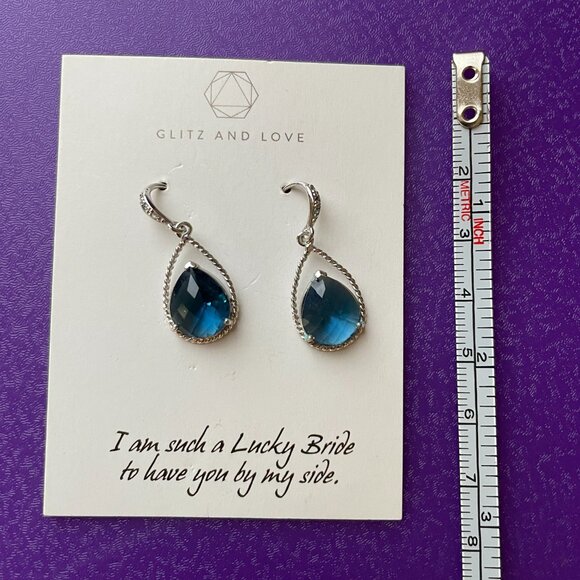 Glitz and Love Dangle Teardrop Earrings. - Picture 2 of 3